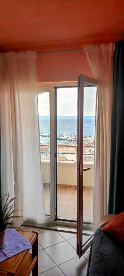 Villa Dm Baška Voda Екстериор снимка