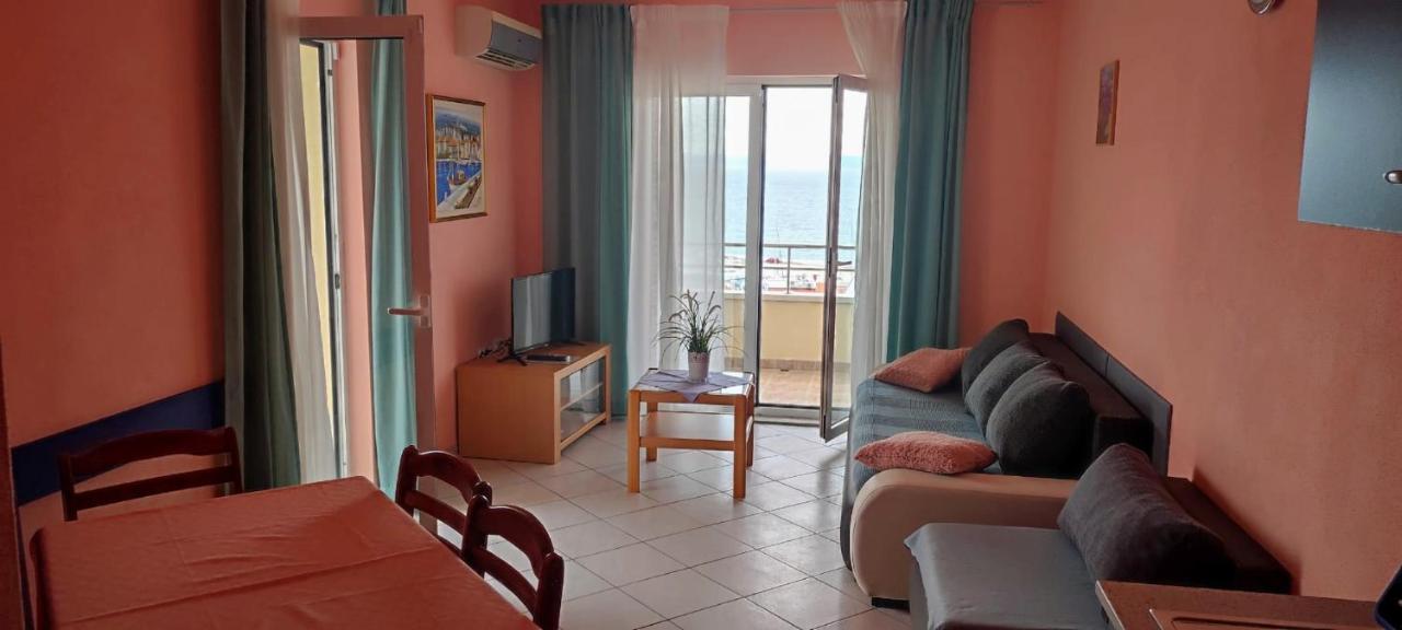 Villa Dm Baška Voda Екстериор снимка
