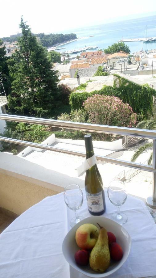 Villa Dm Baška Voda Екстериор снимка